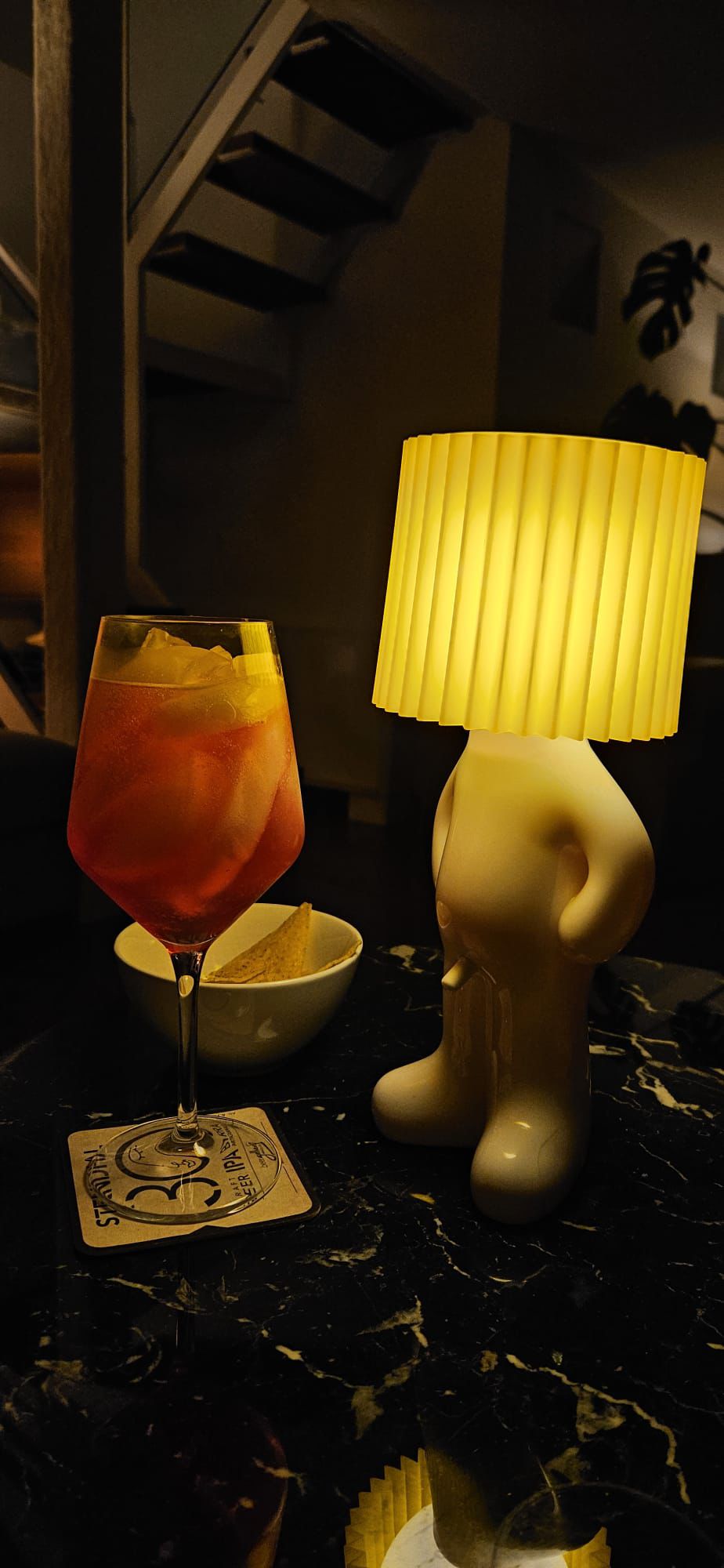 Larry the Lamp detaljer